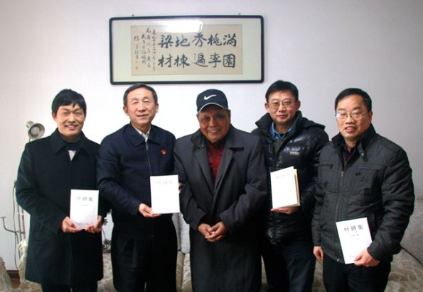 说明: http://hubei-university.com/__local/4/42/0F/8C78F2F5F98BC84675CF1275CB4_D7A5E168_522A0.png