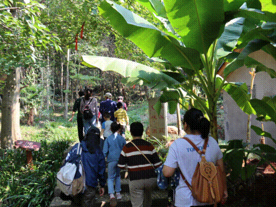 http://hubei-university.com/_s_/lswh/__local/7/30/C7/F2019F0B4E5EAAA29C0DD133654_7EC712A6_DC05B.png