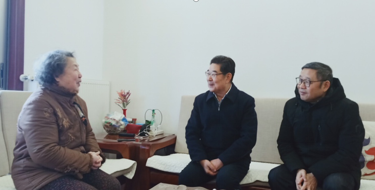 说明: http://hubei-university.com/__local/6/68/B5/1A59317020D273B6EB8861859F9_E292A834_4F794.png
