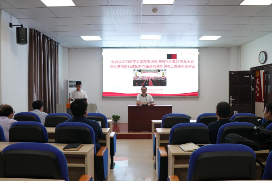 http://hubei-university.com/_s_/csi/__local/6/6A/7C/1C8AF610AE169CF61DA0BCA5197_1FFAF0F0_C6CE5.png
