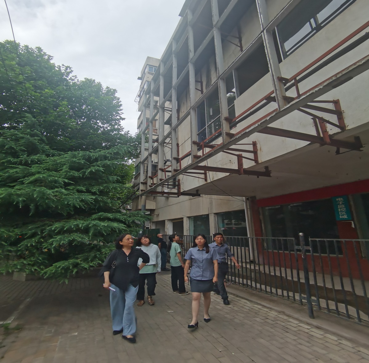 说明: C:\Users\Z\AppData\Local\Temp\WeChat Files\753b56a88a9362e5d6c1f27325821ad.jpg