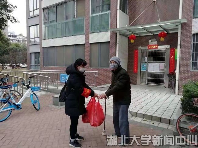 说明: http://hubei-university.com/__local/C/FF/E5/9F84208869D11C98AAB39D1AABF_4CF95139_3F061.jpg?e=.jpg