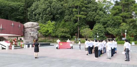 http://hubei-university.com/_s_/matsci/__local/E/54/DB/DF1845F3B130927CB9E40D4E0A5_390BB528_937AF.png
