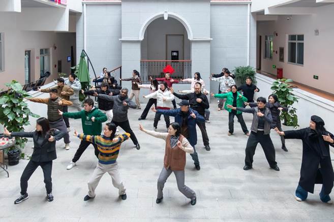 http://hubei-university.com/_s_/hmji/__local/3/E5/93/469622670DFA13D6986411002E1_5281A16B_36CCA.jpg