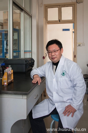 https://hubei-university.com/__local/D/7B/43/A39FB4CBD7C0845D5481C3D0B36_A074D1E4_190DC.jpg?e=.jpg